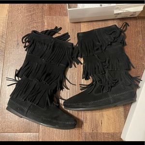 Black Minnetonka Fringe Moccasin Boots